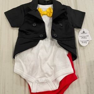 Disney Parks Classic Formal Outfit Mickey Mouse Bow tie Shorts Suit Costume 12M